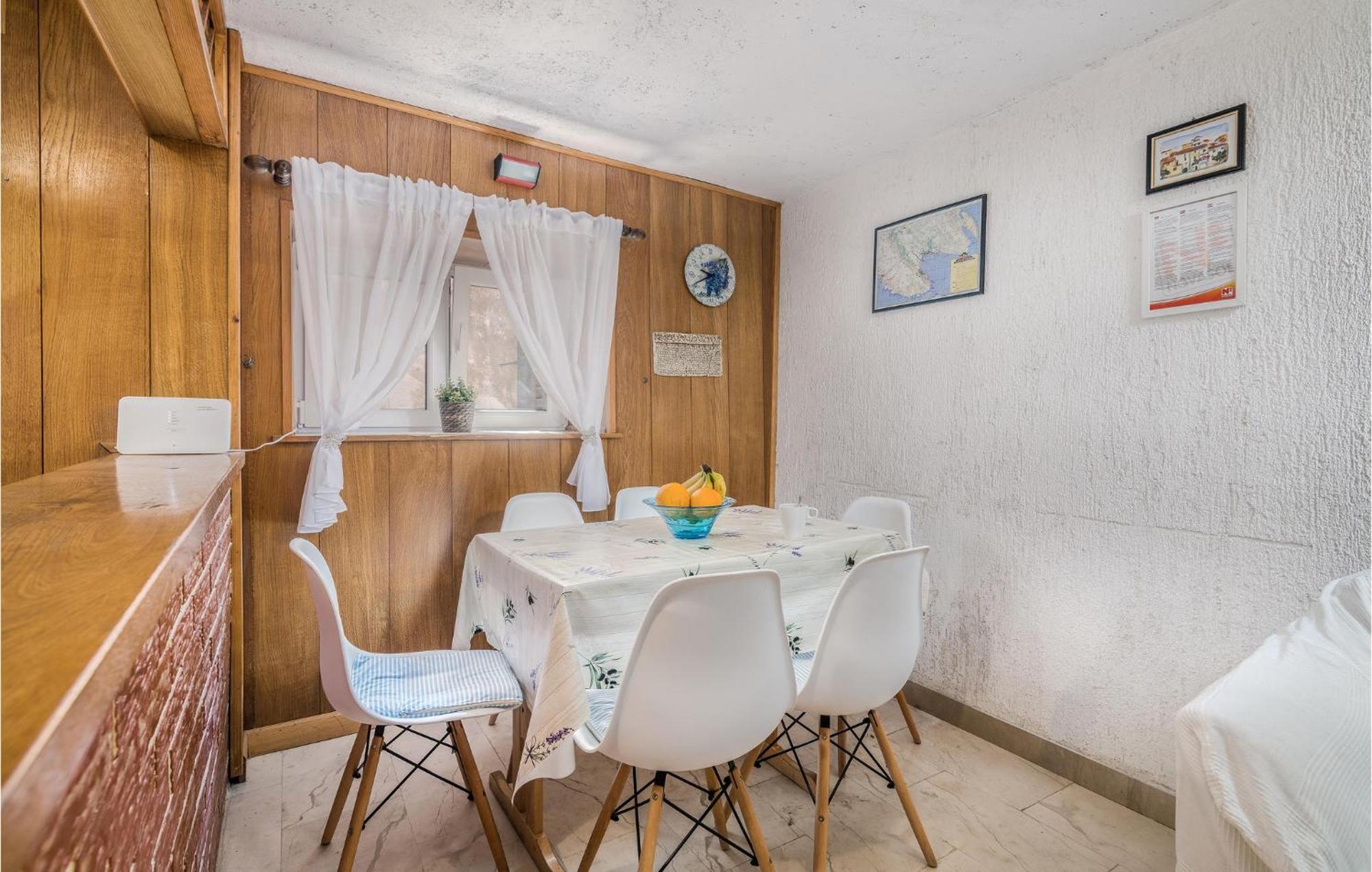 2 Bedroom Gorgeous Home In Baska ภายนอก รูปภาพ