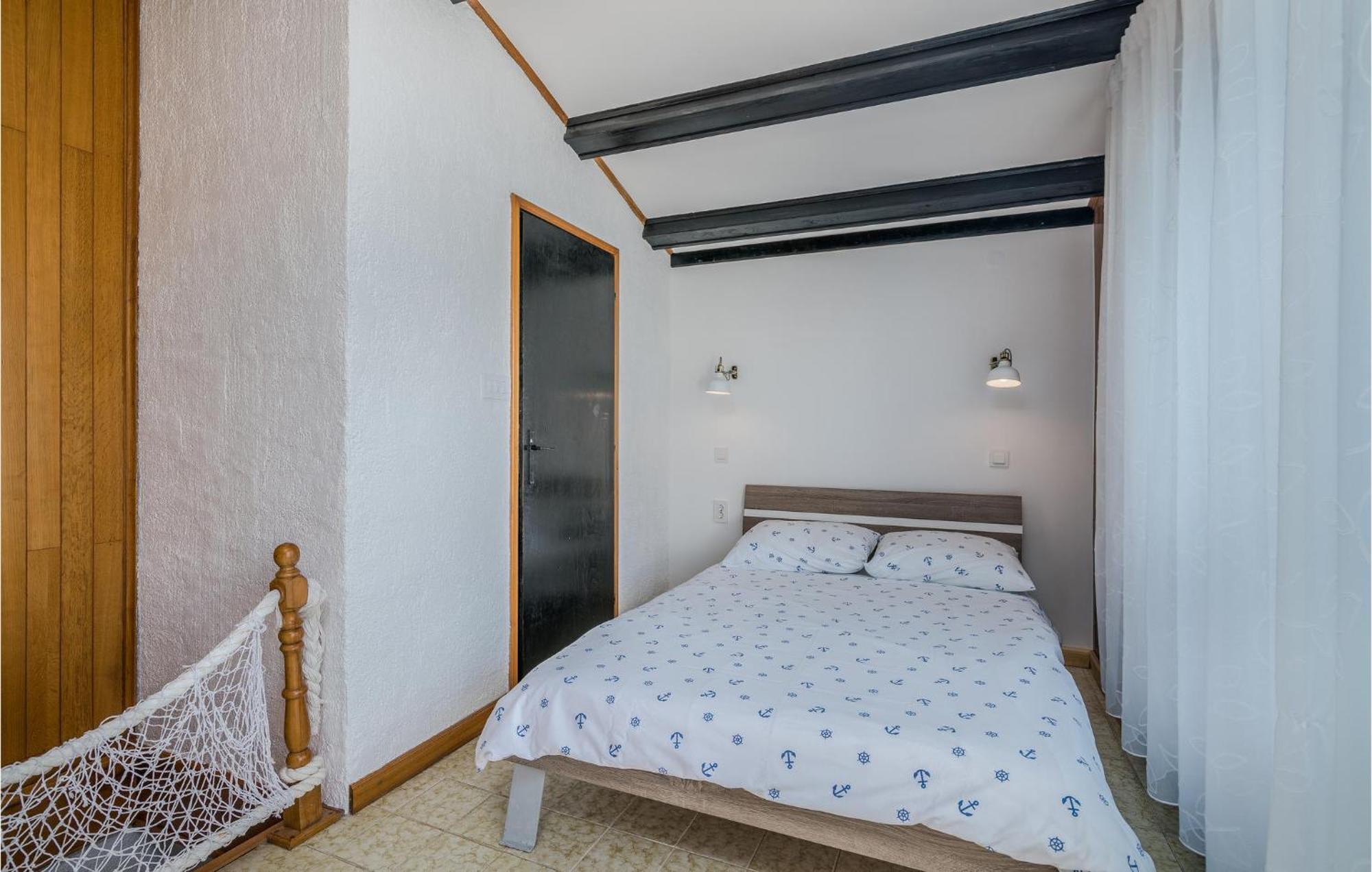 2 Bedroom Gorgeous Home In Baska ภายนอก รูปภาพ